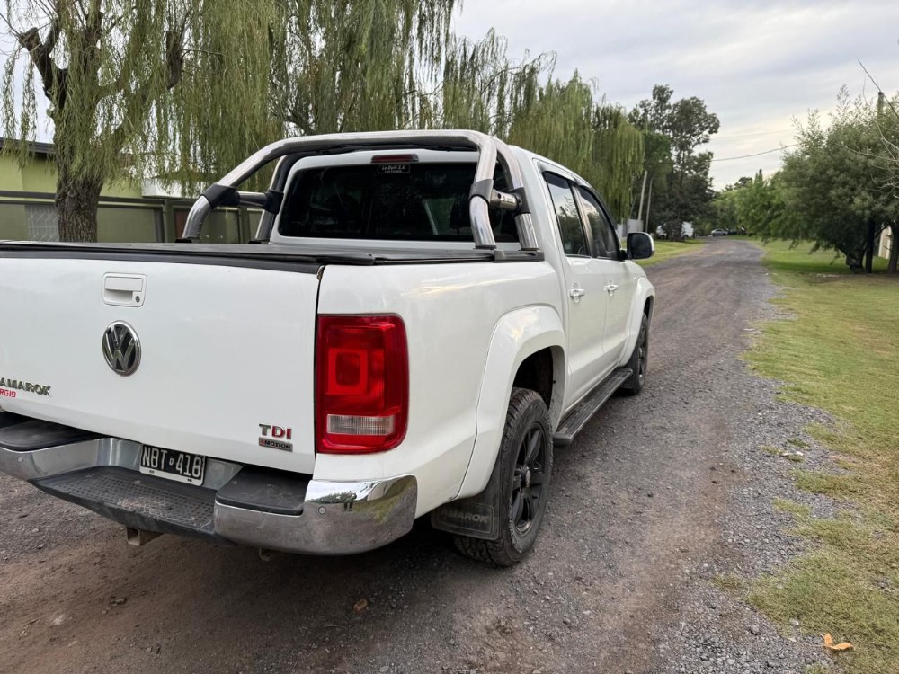 Volkswagen AMAROK PICK - UP D/C 2,0 Diesel 180CV 4X4 Highline — foto 6